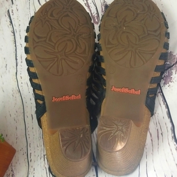 Josef Seibel Sunny Black Leather Strappy Sandal 8 - Picture 5 of 7